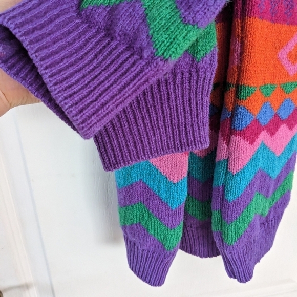 Vintage Simons 100% wool colorful vibrant 90s sweater small medium A - Picture 7 of 9